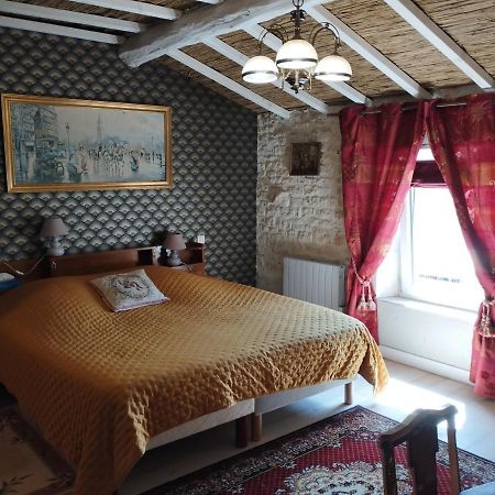 Chez Marek Et Urszula Bed & Breakfast Le Langon Ngoại thất bức ảnh