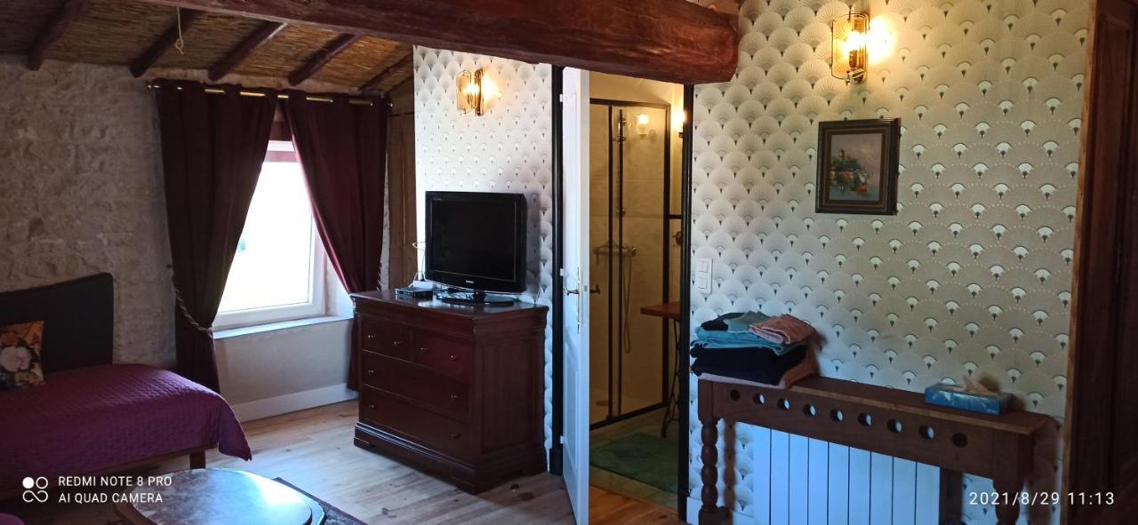 Chez Marek Et Urszula Bed & Breakfast Le Langon Ngoại thất bức ảnh