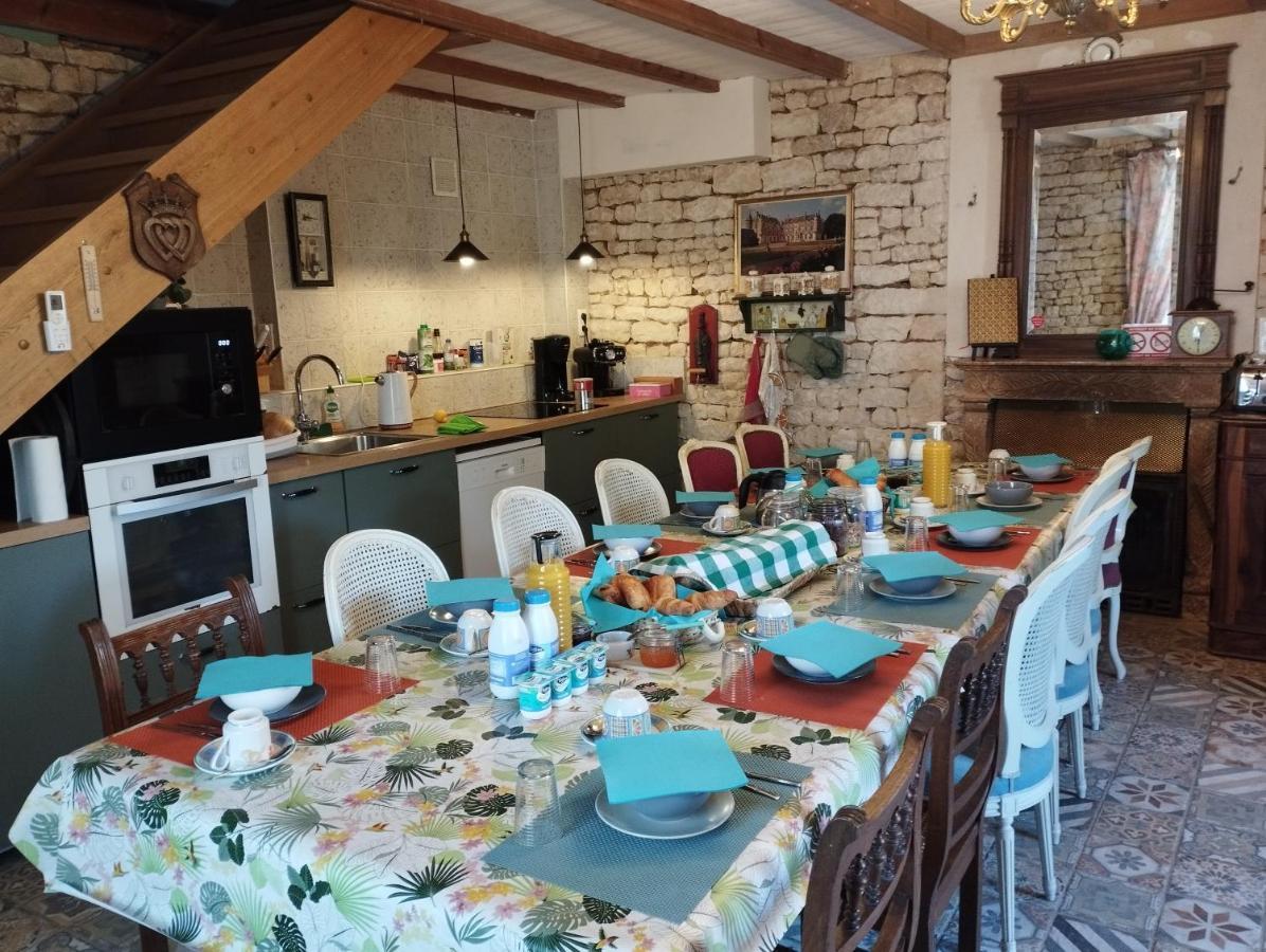 Chez Marek Et Urszula Bed & Breakfast Le Langon Ngoại thất bức ảnh